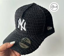 Load image into Gallery viewer, NY SnapBack Knits